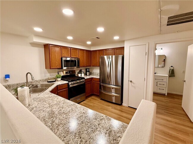 Building Photo - 9303 Gilcrease Ave