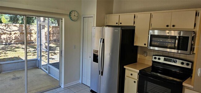 Building Photo - 1947 Tinker Dr