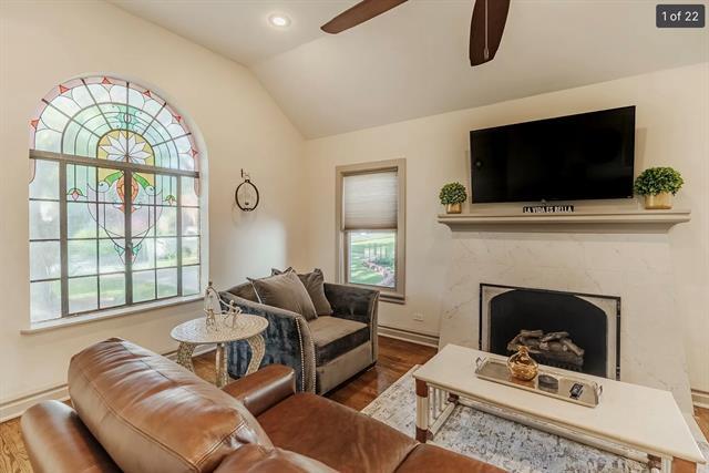 Building Photo - 915 Stewart Dr