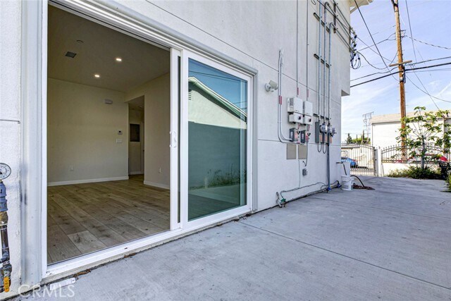 Building Photo - 7408 Radford Ave
