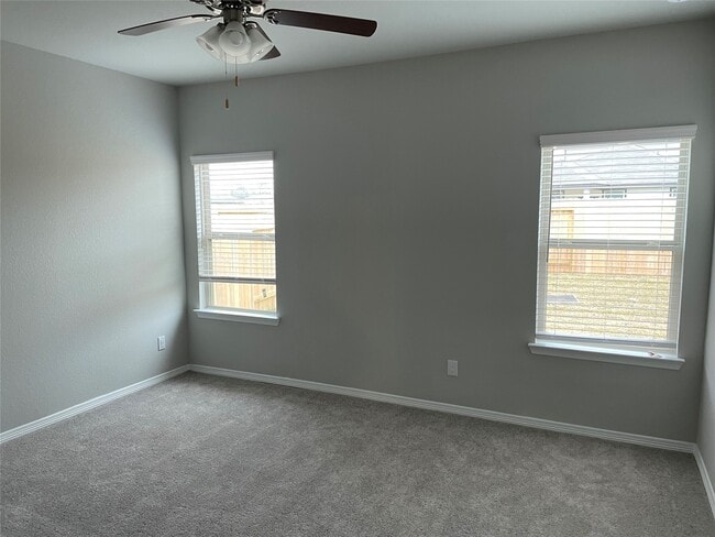 Building Photo - 823 Redinger Ridge Dr