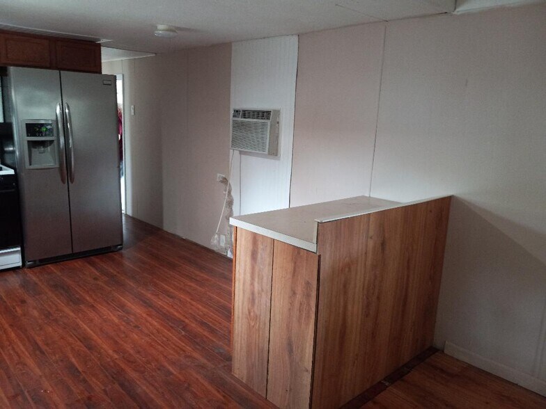 Building Photo - 5231 80th St N