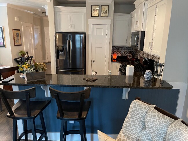 Building Photo - 213 Meritage St