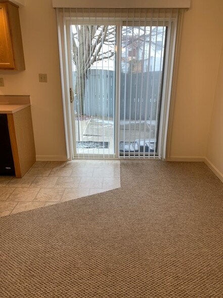 Dining Area - 5 Mruck St