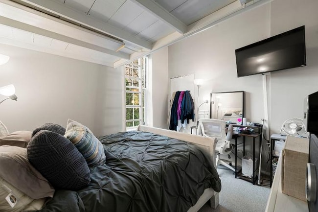 Building Photo - 508 W Wisconsin St