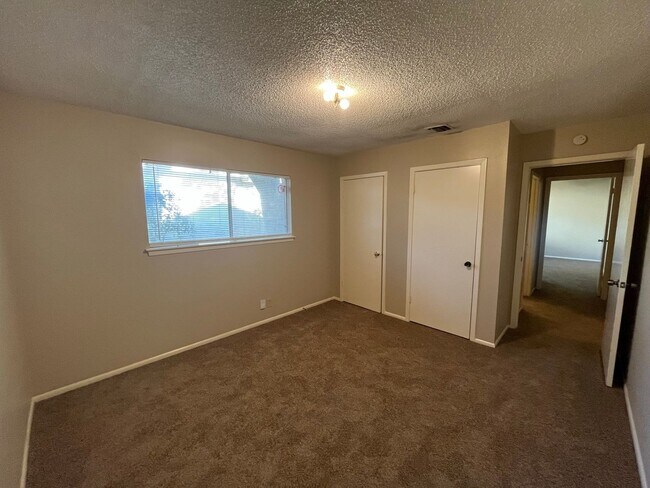 Building Photo - 4526 Maybrook Woods St