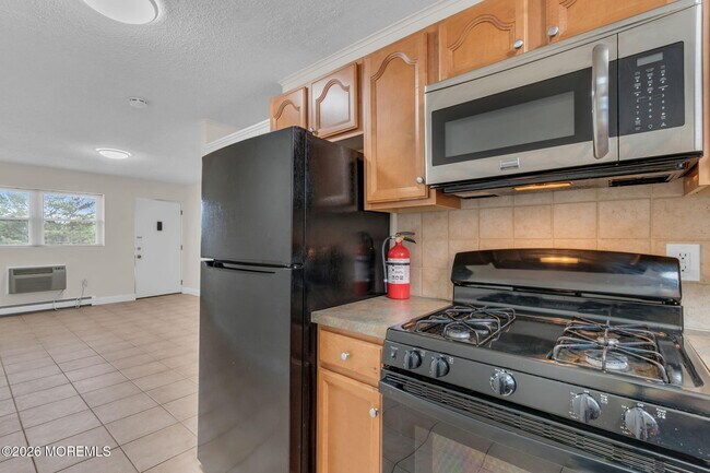 Building Photo - 455 Ocean Blvd