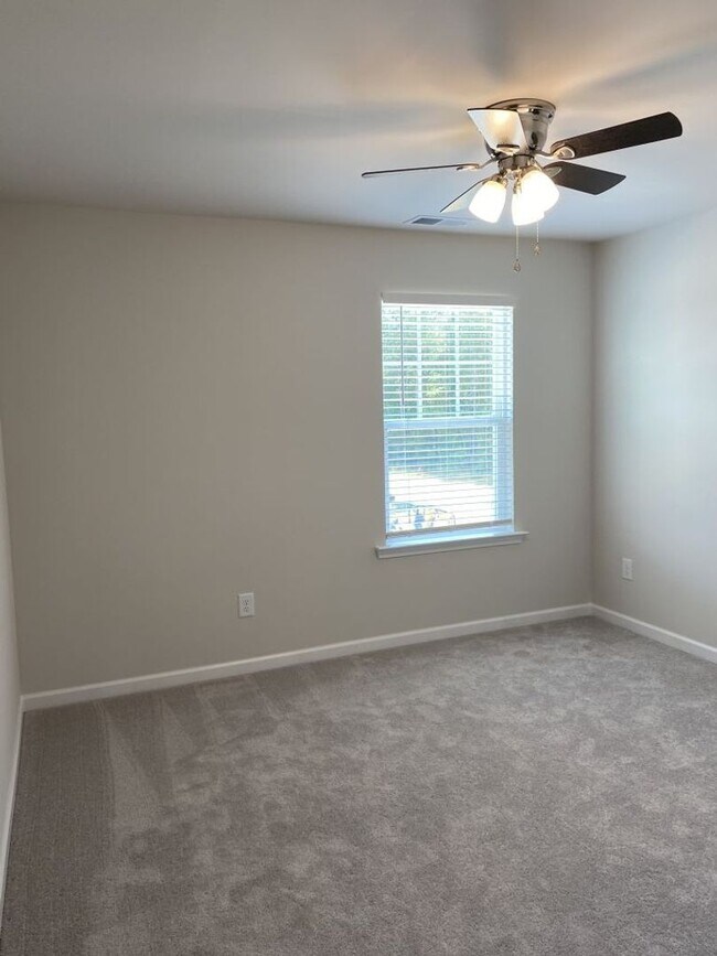 Building Photo - COMING SOON!!!  Beautiful 3 Story Townhome in Ardrey North