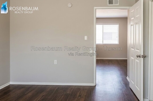 Building Photo - 3028 N Castro Ave