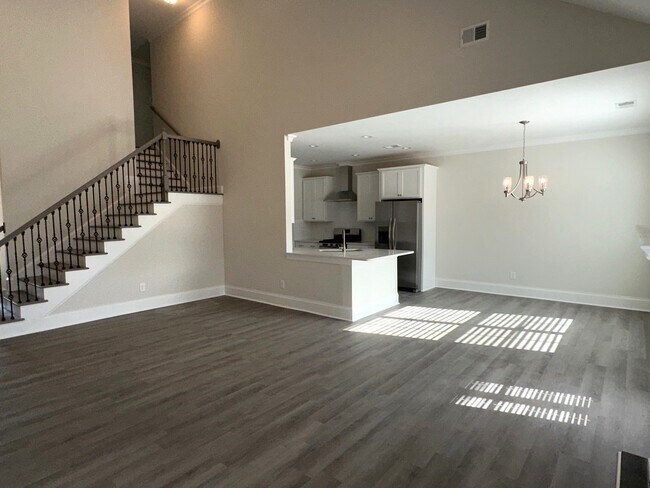 Building Photo - 1102 Cavil Hollins Ct