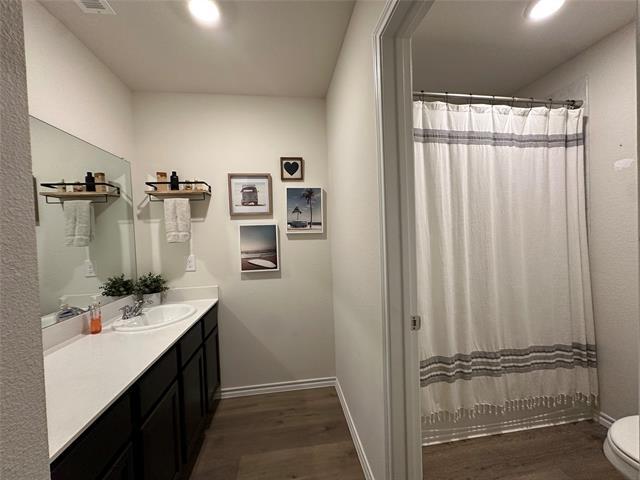 Building Photo - 1329 Skyline Dr