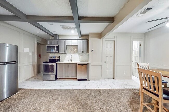 Building Photo - 632 N Eldridge Pky