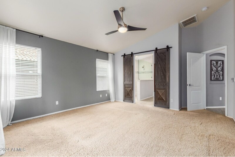 Building Photo - 1505 E Wahalla Ln