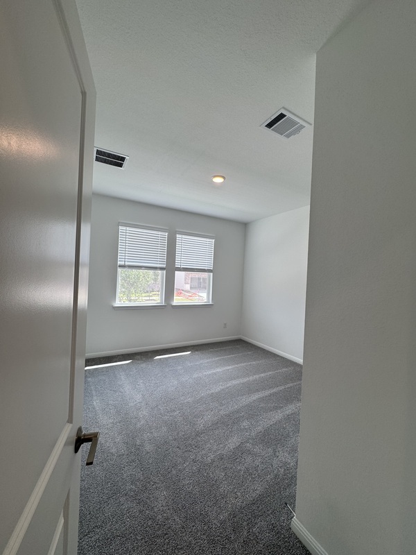 Building Photo - 3010 Wynn Rd