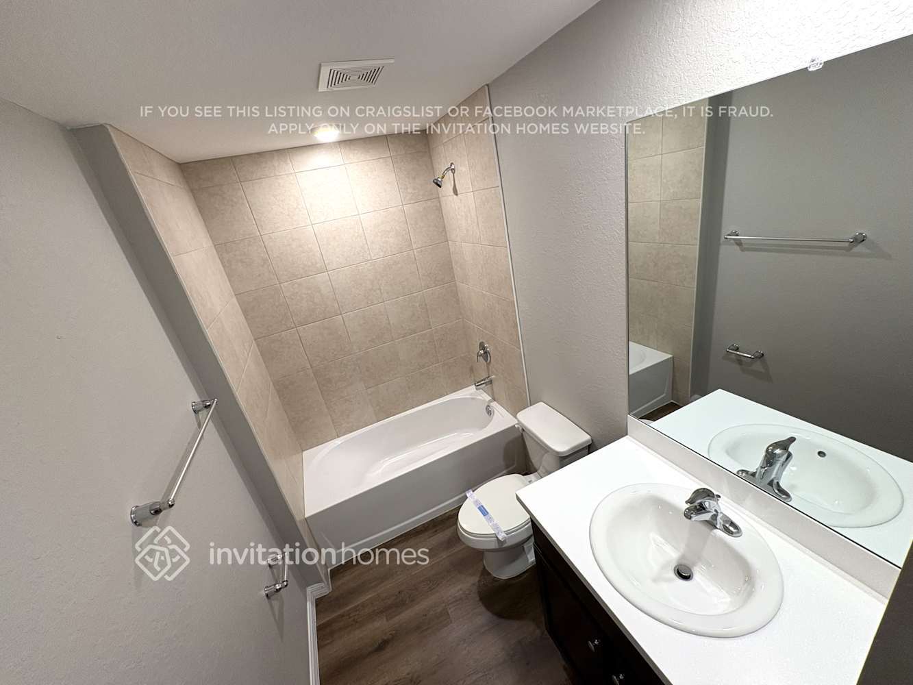 Building Photo - 25372 Estrada Cir