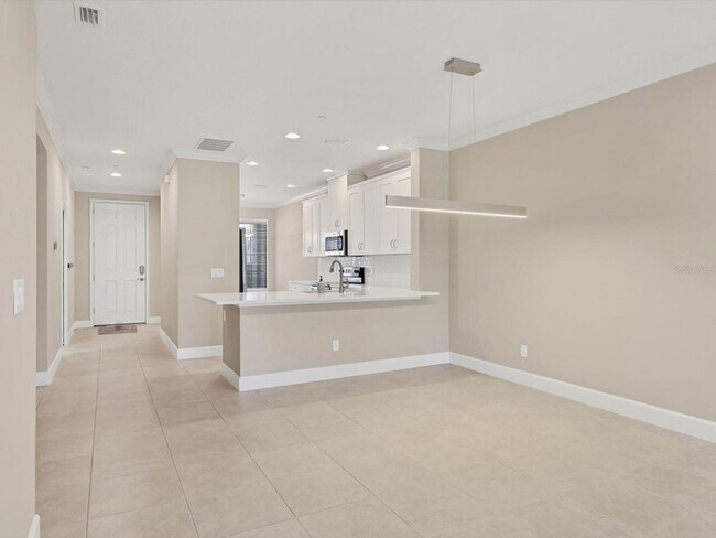 Building Photo - 13604 Messina Loop