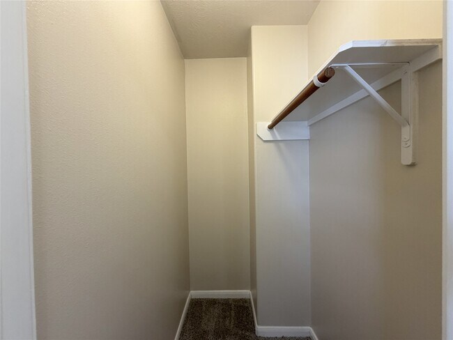 Building Photo - 12543 S Ashford Villa Ln