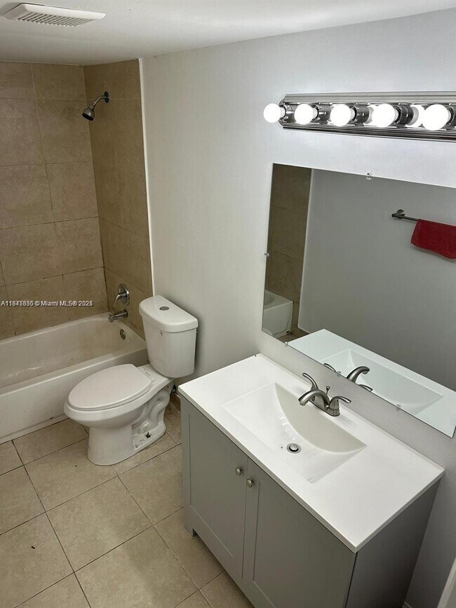 Building Photo - 2800 NW 56th Ave