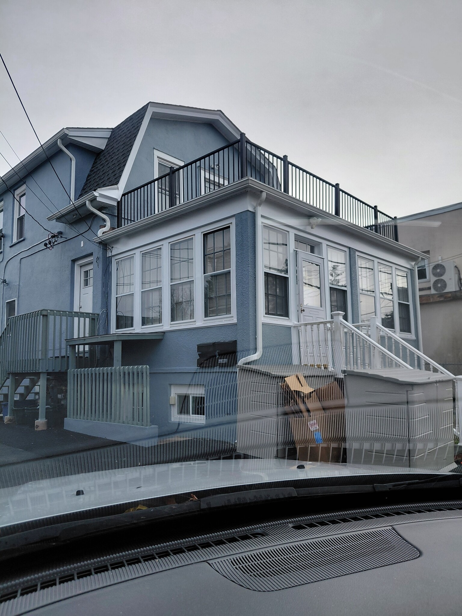 Building Photo - 41 Saratoga Ave