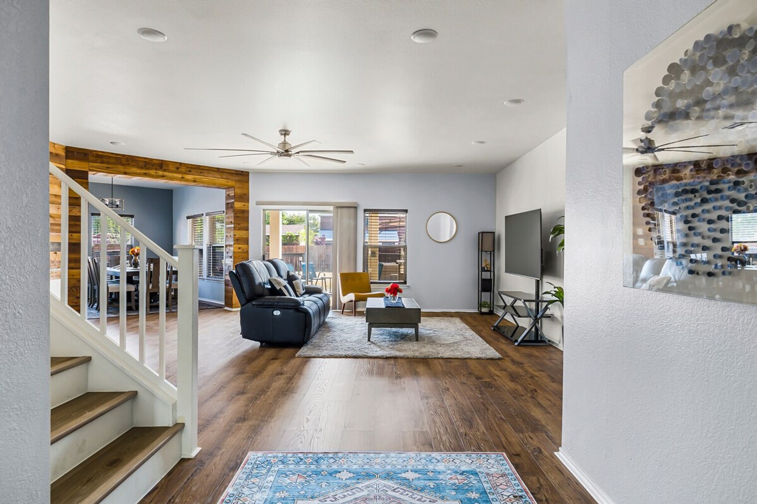 Building Photo - 311 Evening Grosbeak Dr