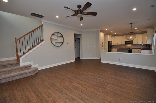 Building Photo - 124 Shadow Mountain Ln