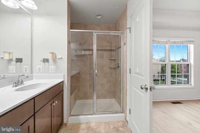 Building Photo - 15983 Marsh Pl