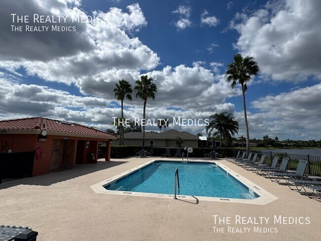 Building Photo - 202 Nova Ave