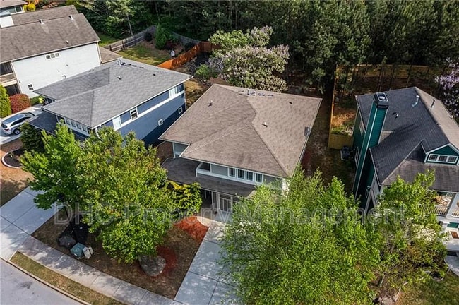 Building Photo - 1765 Stoney Creek Dr SE