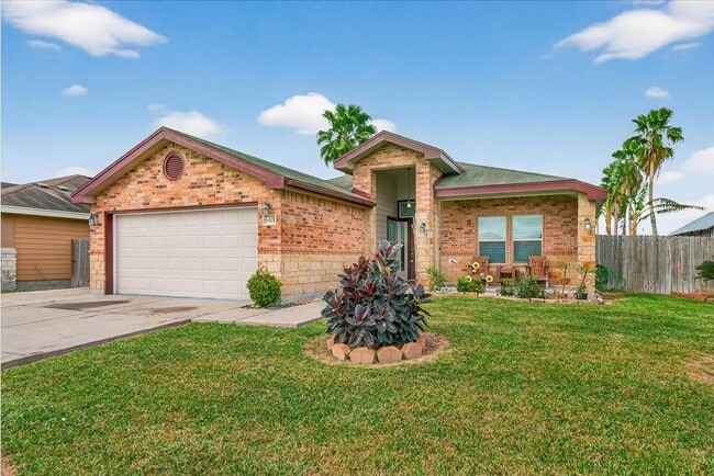 Building Photo - 6901 Anastasia Dr