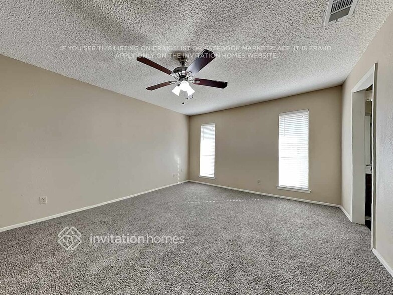 Building Photo - 4613 Bayberry Ln