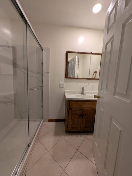 Building Photo - 3825 Union St