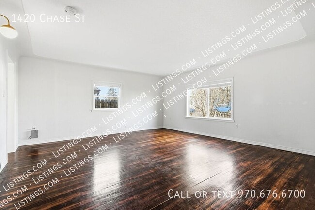 Building Photo - 1420 Chase St