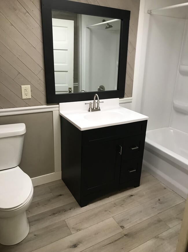 Main floor bathroom - 806 Wheaton Ave