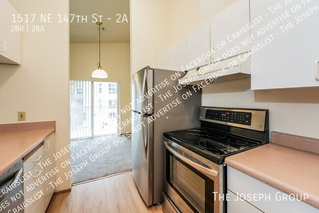 Building Photo - 1517 NE 147th St