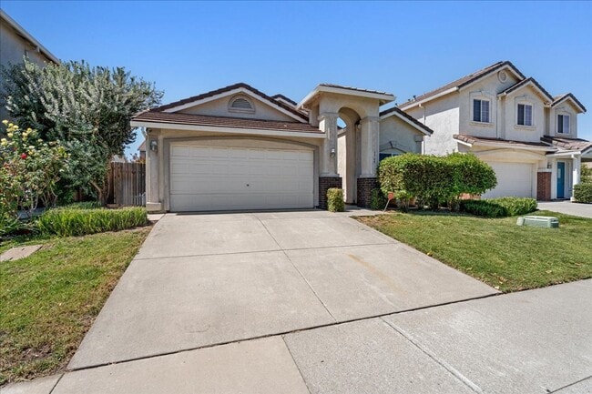 Building Photo - 3765 Innovator Dr
