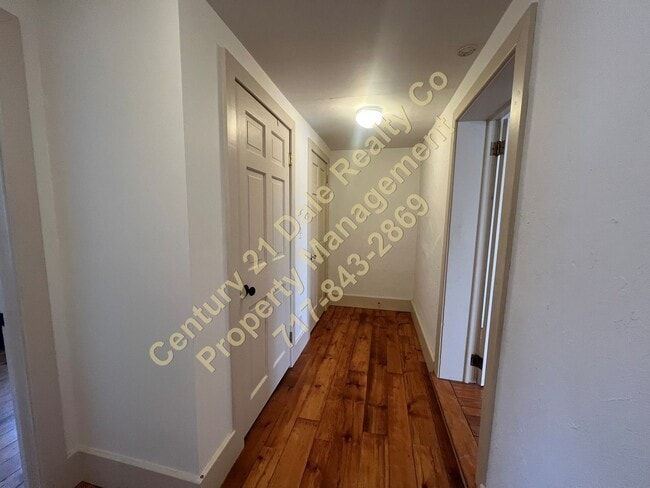 Building Photo - 3 Bedroom Home in Southern School District