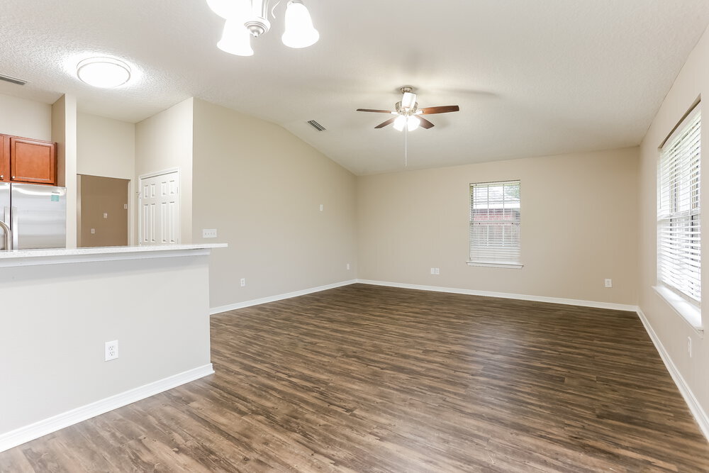 Building Photo - 7524 Westland Oaks Dr