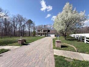 Building Photo - 67 Serenity Ct