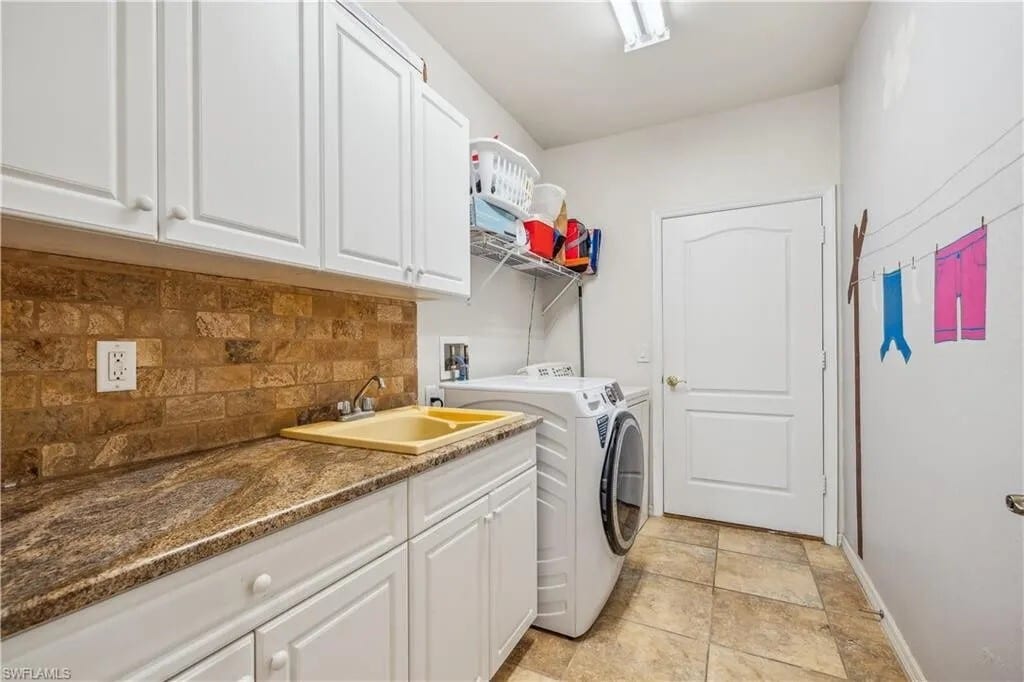 Building Photo - 6351 Maytree Cir