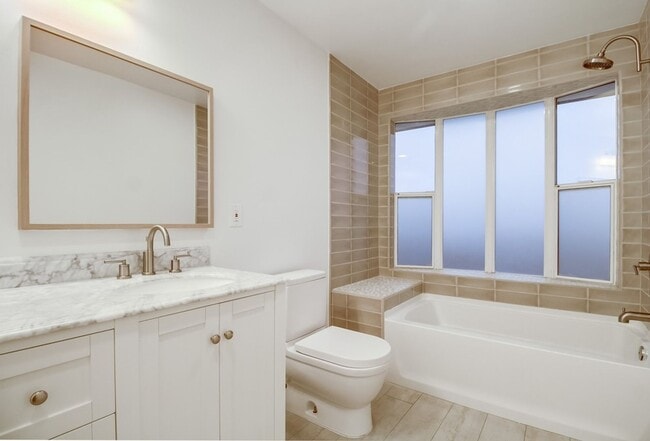 Building Photo - Beautiful house in heart of Point Loma