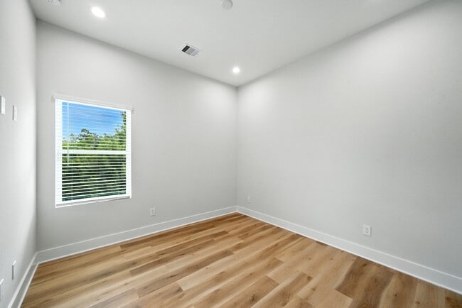 Building Photo - 10929 Ivyridge Rd