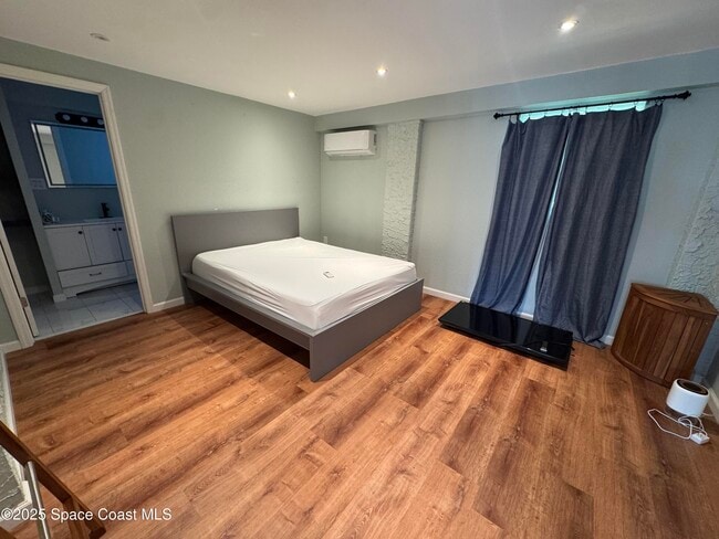 Building Photo - 14 Hardee Cir S