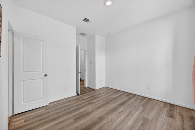 Building Photo - 9627 Starry Eyes Ln