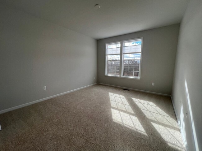 Building Photo - 13292 Coalfield Station Ln