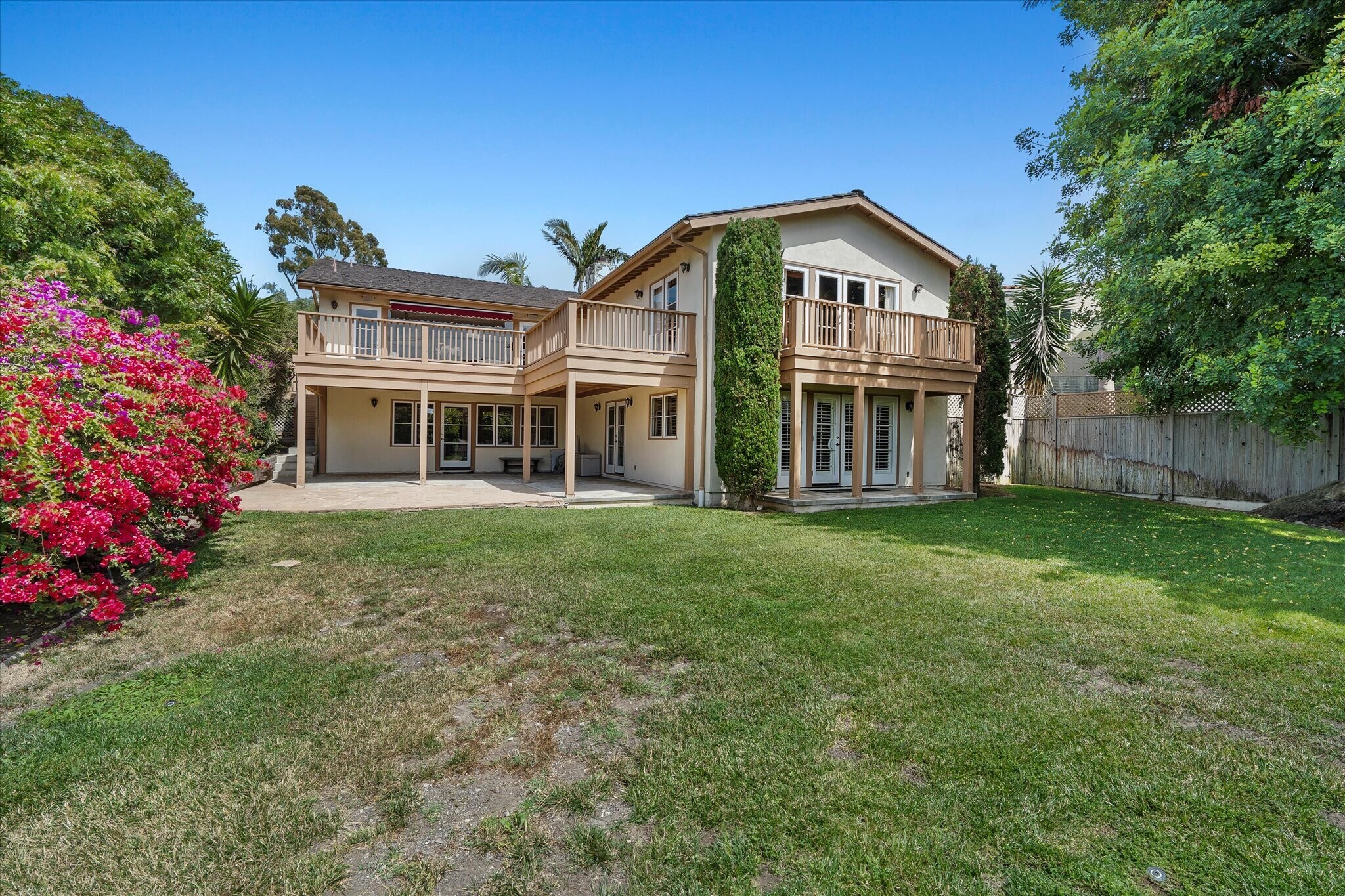 Building Photo - 2129 Palos Verdes Dr W