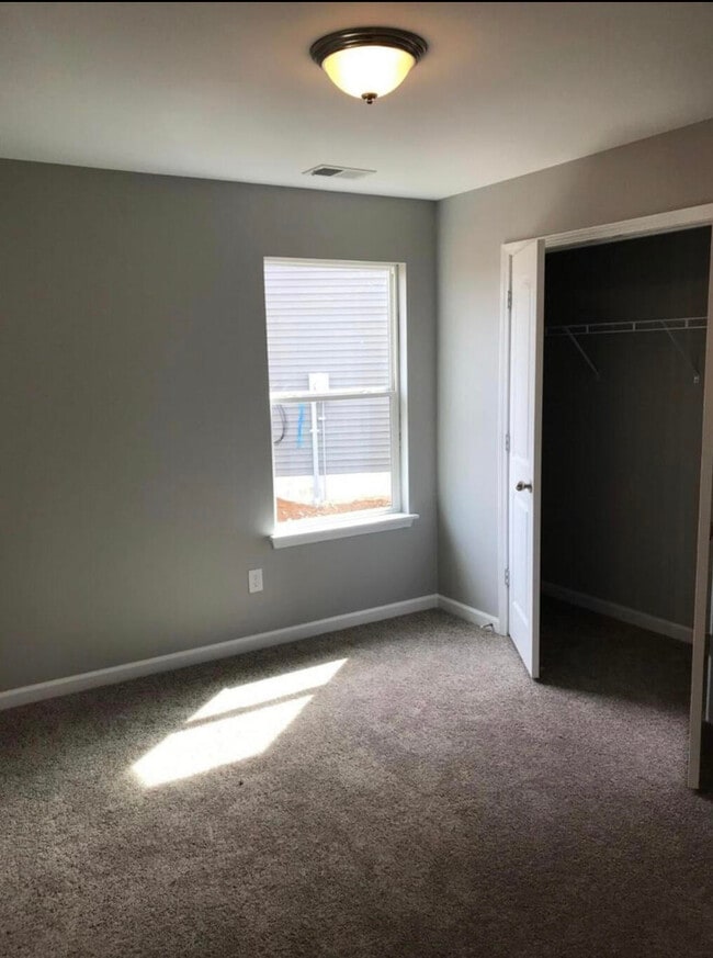 Building Photo - 2621 Hailey Rose Way