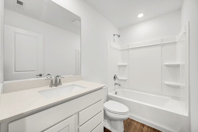 Building Photo - 25712 W Yorkshire Dr