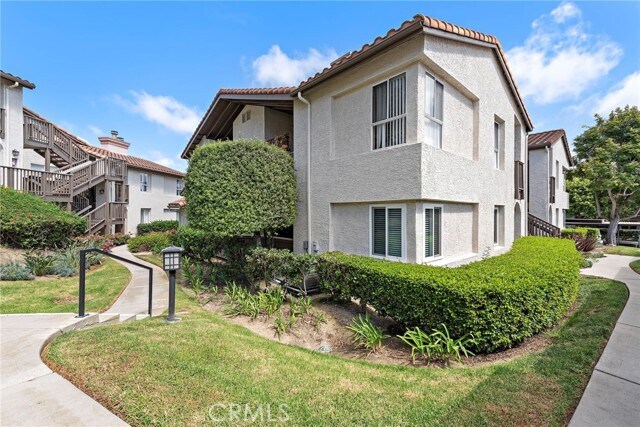 Building Photo - 68 Corniche Dr