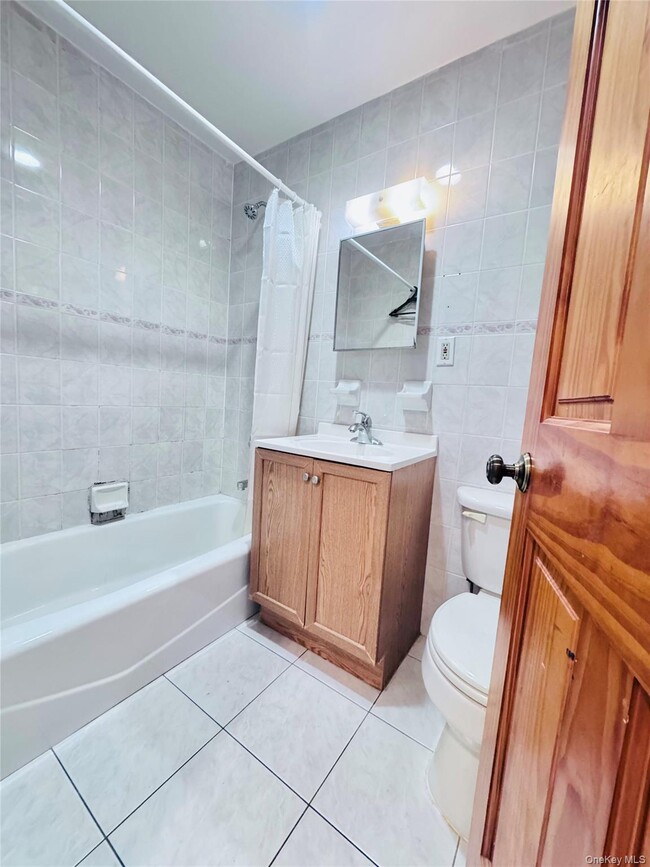 Building Photo - 130-23 58th Rd