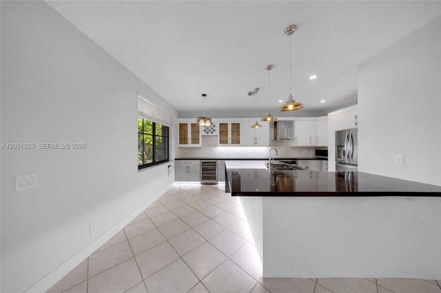 Building Photo - 1538 Tamarind Ct